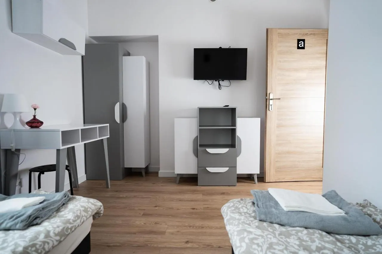 Good Night Otel Varşova 0*,  Polonya